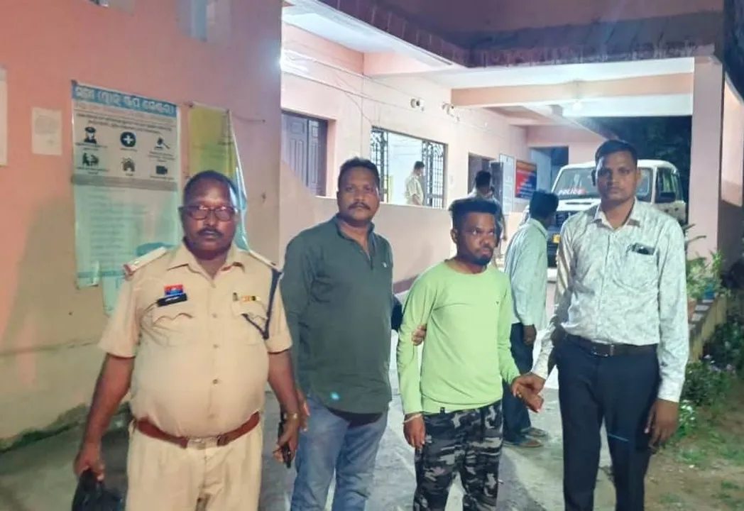  ପ୍ରେମରେ ଧୋକା ଦେଇଥିବା ଯୁବକକୁ ଉଠାଇ ନେଲା ଛତିଶଗଡ଼ ପୁଲିସ