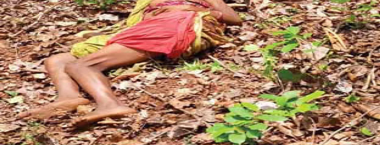  ପୁଅ ଆଗରେ ମା’କୁ ଦଳିଦେଲା ହାତୀ: ବର୍ତ୍ତିଗଲା ବର୍ଷକର ପୁଅ, କାନ୍ଦିବାରୁ ଲୋକେ ଜାଣିଲେ