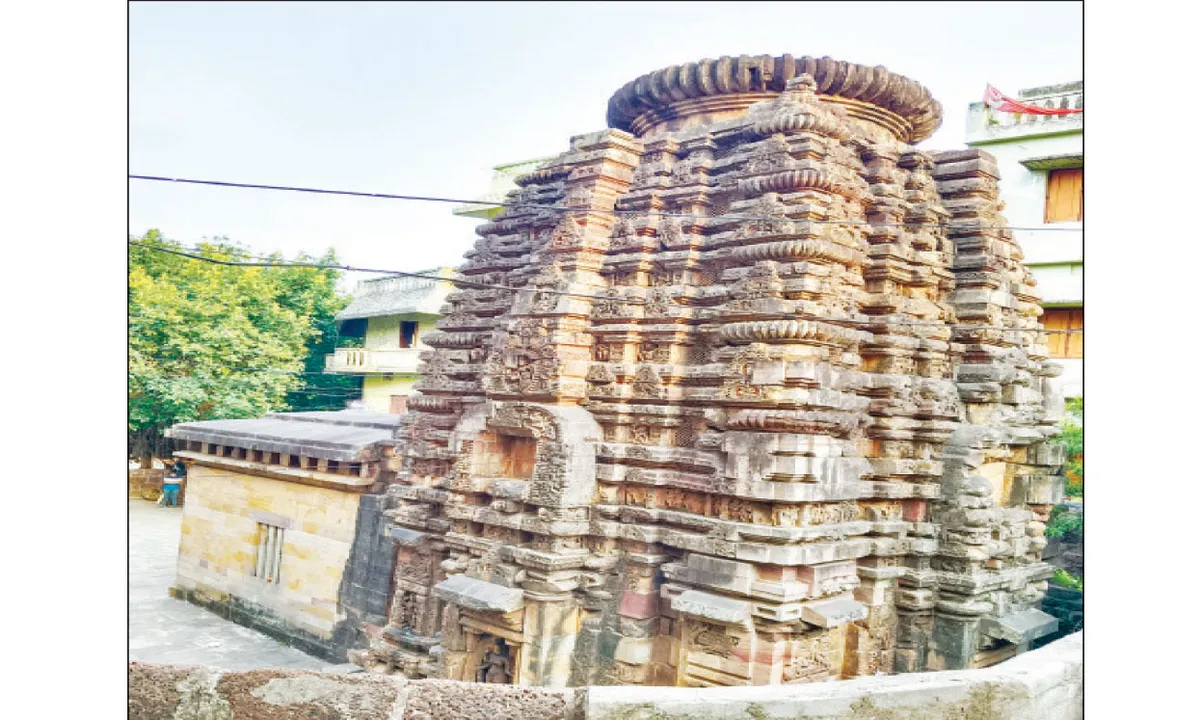  ନଜର ଆଢ଼ୁଆଳରେ ମାର୍କଣ୍ଡେଶ୍ୱର ମନ୍ଦିର: ନାହିଁ ସୂଚନାଫଳକ, ନଷ୍ଟ ହେଲାଣି କାରୁକାର୍ଯ୍ୟ