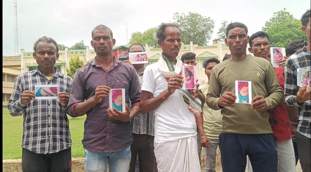  ପତ୍ନୀ ହତ୍ୟାକାରୀ ସ୍ବାମୀକୁ ଗିରଫ ଦାବିରେ ଏସ୍‌ପିଙ୍କ ଦ୍ବାରସ୍ଥ ହେଲା ପରିବାର