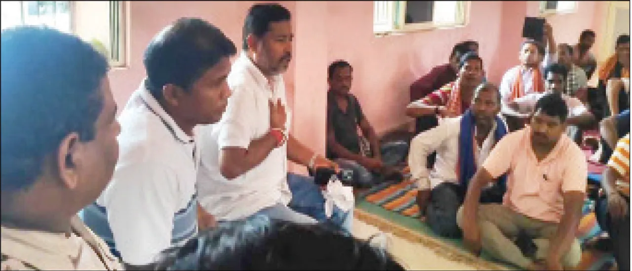  ବିଧାୟକଙ୍କ ଜିଦ୍ ପରେ ନଇଁଲା ପ୍ରଶାସନ: ଜୁନ୍‌ ୬ରେ ତ୍ରିପାକ୍ଷିକ ଆଲୋଚନା, ନିଷ୍ପତ୍ତି ଯାଏଁ କୋଇଲା ପରିବହନ ବନ୍ଦ