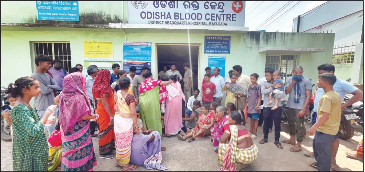  ରକ୍ତ ଅଭାବରୁ ନାବାଳକର ମୃତ୍ୟୁ! ଧାରଣାରେ ବସିଲେ ପରିବାର