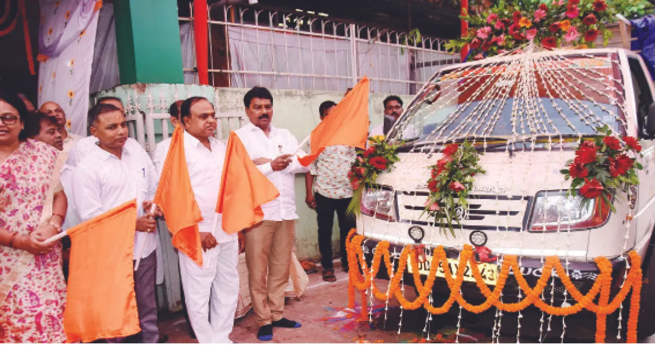  ଶ୍ରୀମନ୍ଦିର ଗଲା ୩୫୦ କେଜି ବାସୁଙ୍ଗା ପାଟ: ବିଗ୍ରହମାନଙ୍କ ବିଜୟ ଡୋରି, ପଇତା, ରାକ୍ଷୀ ପ୍ରସ୍ତୁତିରେ ଲାଗିବ