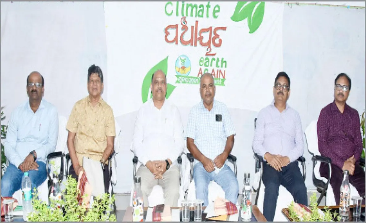  ଶୁଭାରମ୍ଭ ହେଲା ପରିବେଶ ପଞ୍ଚାୟତର ଦ୍ବିତୀୟ ସଂସ୍କରଣ: ରାଜନଗରରେ କଳକାରଖାନା ନୁହେଁ, ପର୍ଯ୍ୟଟନ ଶିଳ୍ପ ଦରକାର: ଧ୍ରୁବ