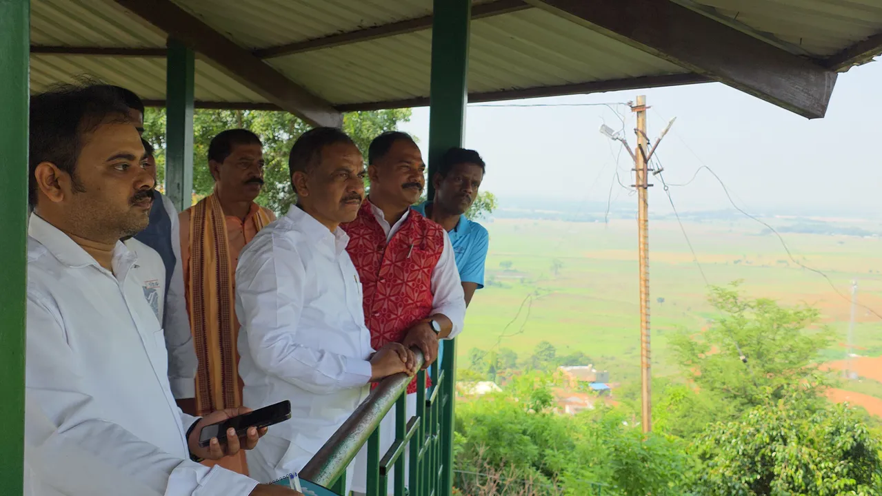  ହିର୍ଲି ପର୍ଯ୍ୟଟନସ୍ଥଳୀର ବିକାଶ ଦିଗରେ ନିଆଯିବ ପଦକ୍ଷେପ: ମନ୍ତ୍ରୀ