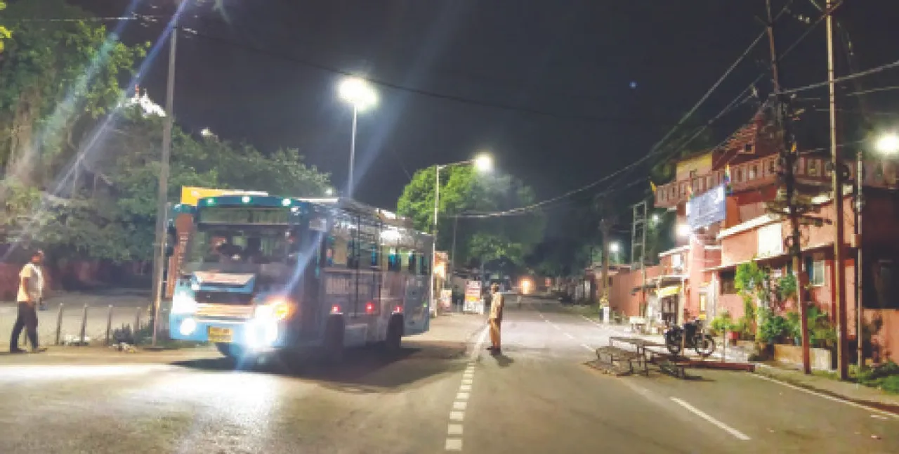  ଖଣ୍ଡଗିରି-ଉଦୟଗିରିକୁ ବିପଦ ଭାରୀଯାନ: ବାରମ୍ବାର ଅଭିଯୋଗ ହେଉଛି, ଫଳ ଶୂନ, ଦିନରାତି ଗଡ଼ୁଛି ବସ୍‌, ଟ୍ରକ୍‌