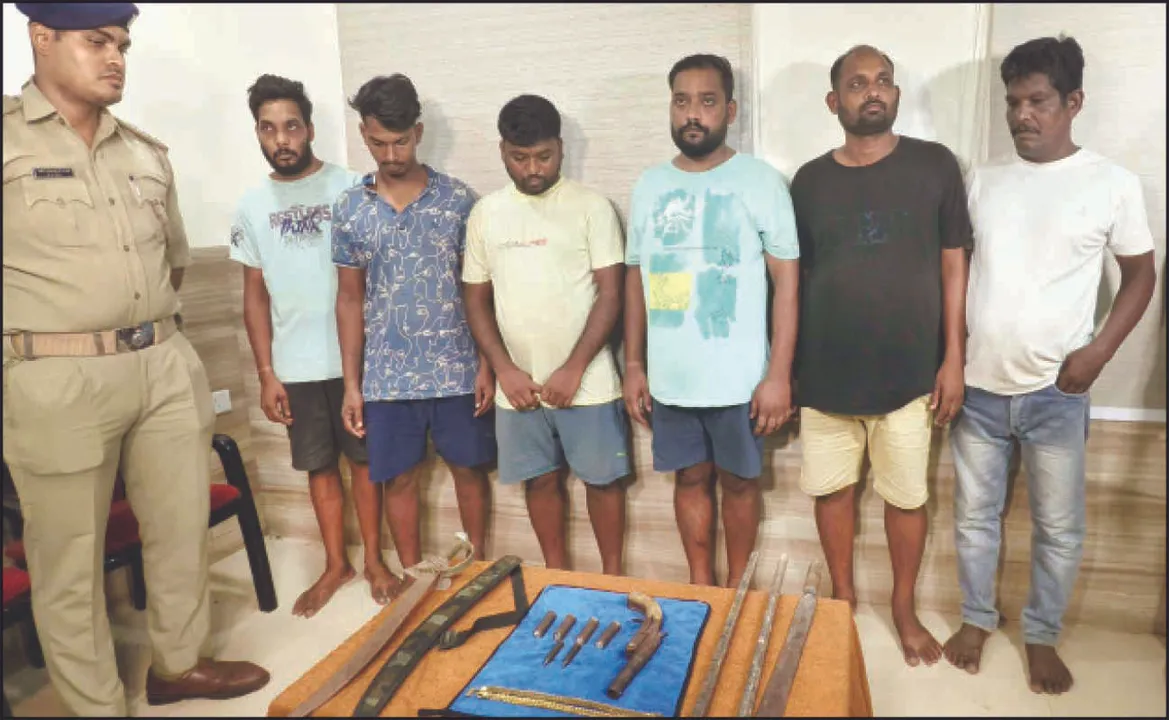  କୁଆଖାଇ ନଦୀପଠାରେ କଲ୍ୟାଣପୁର ଗ୍ୟାଙ୍ଗ୍‌