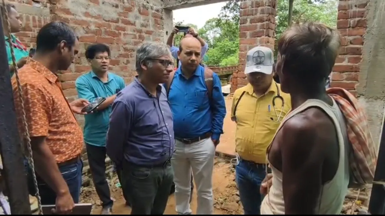  Central team in Bhadrak Photograph: (sambad.in) 