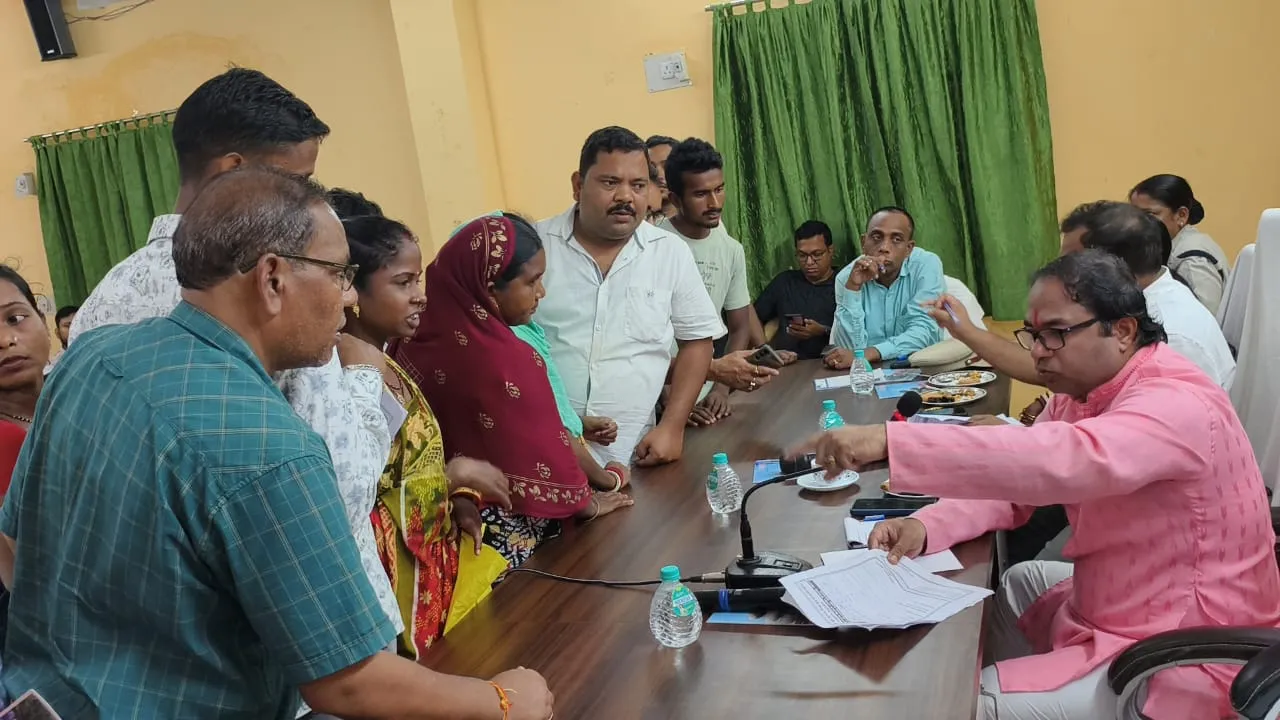  ବିଧାୟକଙ୍କ ଜନତା ଦରବାର: ଶିବିରରକୁ ଆସିଲା ୯୫୫ ଅଭିଯୋଗ
