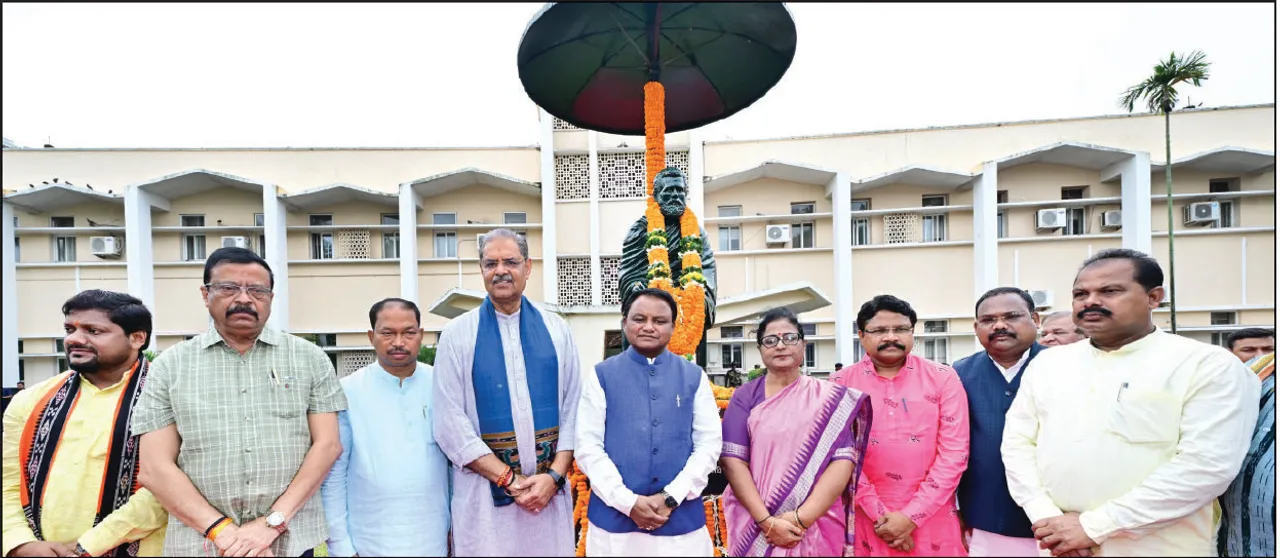  ବିଧାନସଭା ପରିସରରେ ଉତ୍କଳମଣି ଗୋପବନ୍ଧୁଙ୍କ ଶ୍ରାଦ୍ଧ ଦିବସ