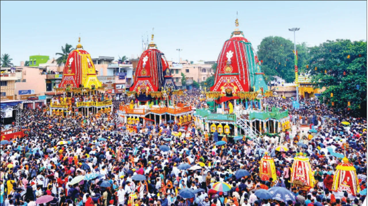  ଗୁଣ୍ଡିଚାଘରେ ତିନି ରଥ: ଆଜି ଚତୁର୍ଦ୍ଧା ମୂରତିଙ୍କ ଆଡ଼ପ ମଣ୍ଡପ ବିଜେ