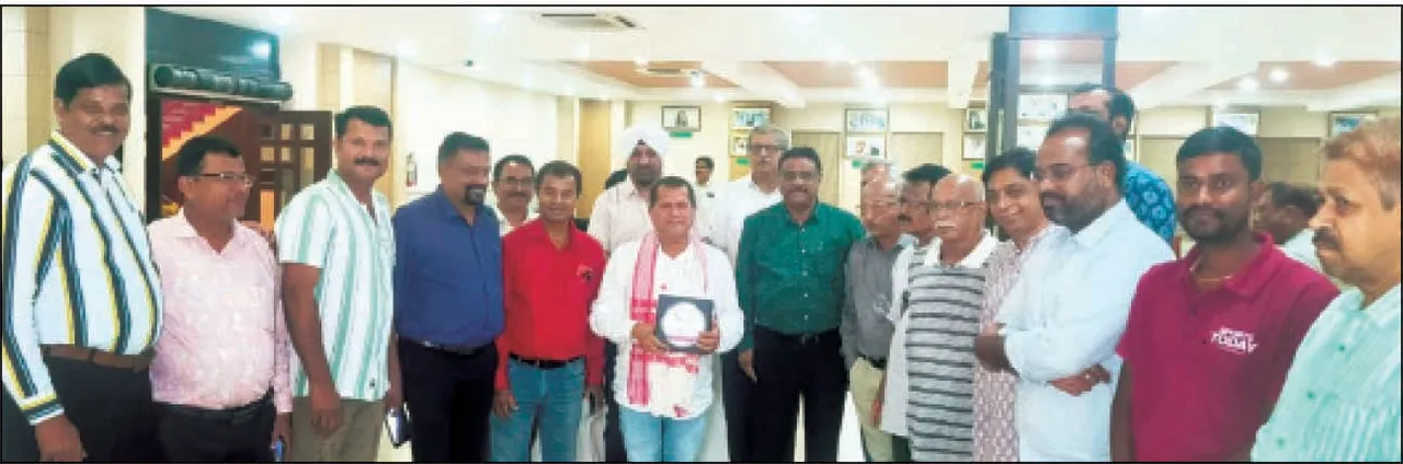  କିଟ୍‌ରେ ଏସ୍‌ଜେଏଫ୍‌ଆଇ ପ୍ରତିନିଧି ମଣ୍ଡଳ