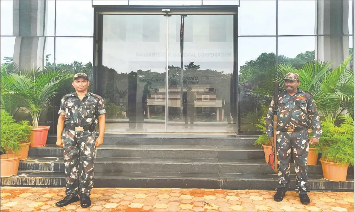  ଅଚଳ ସିସିଟିଭିକୁ ନେଇ ତନାଘନା: ବିଏସ୍‌ସିଏଲ୍‌ କର୍ତ୍ତୃପକ୍ଷଙ୍କୁ ଘେରିଲେ ମେୟର