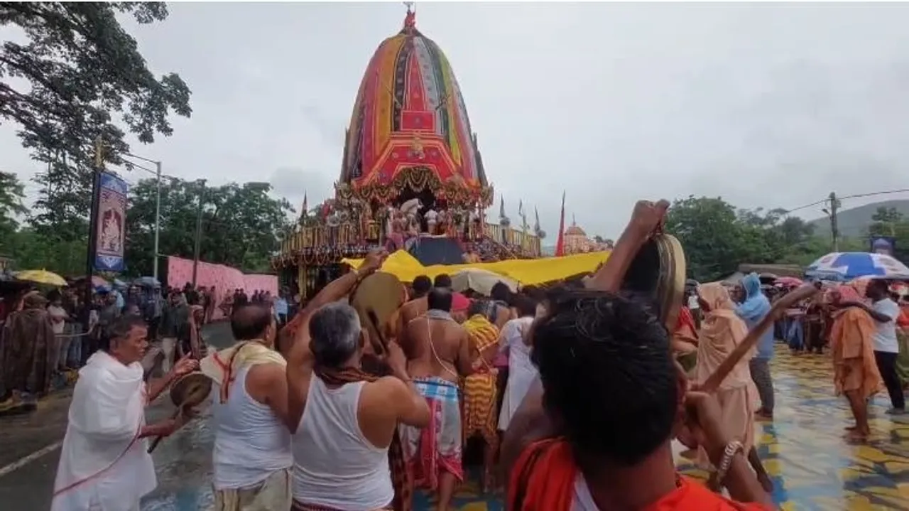  ବିଶ୍ଵର ବଡ଼ରଥରେ ଜନ୍ମବେଦିରୁ ରତ୍ନବେଦିକୁ ବାହୁଡ଼ିଲେ ଶ୍ରୀଜିଉ