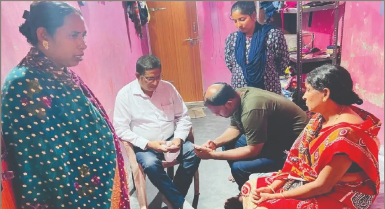 ମାଲିରେ ଅପହୃତ ଓଡ଼ିଆ ଯୁବକଙ୍କୁ ଉଦ୍ଧାର ପାଇଁ: ବିଦେଶ ମନ୍ତ୍ରୀଙ୍କୁ ଟ୍ବିଟ୍‌ କଲେ ନବୀନ ଓ ବିଭୂତି