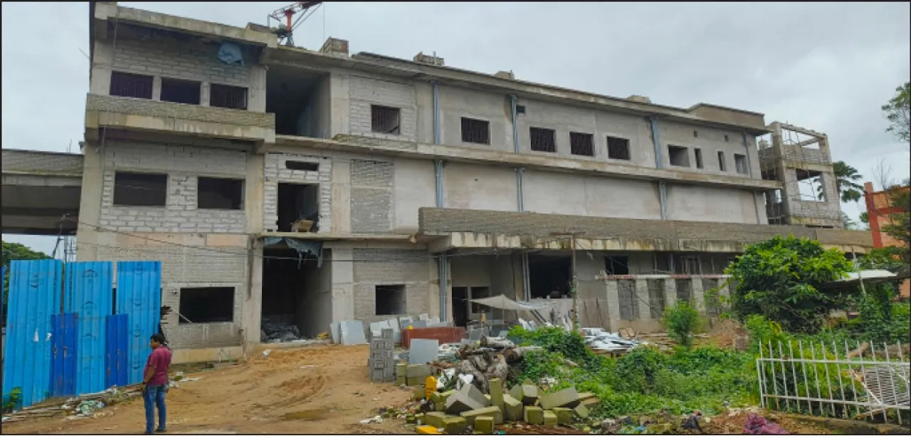  କ୍ୟାପିଟାଲ୍‌ ହସ୍ପିଟାଲ୍‌: ଅଧାଗଢ଼ା କ୍ୟାନସର୍‌ ‌କେୟାର ୟୁନିଟ୍‌