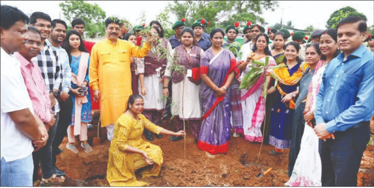  ବିଏମ୍‌ସିର ବୃକ୍ଷରୋପଣ ଅଭିଯାନ ଆରମ୍ଭ: ଏବର୍ଷ ୨୦ଟି ମିଆଁୱାକି ଜଙ୍ଗଲ ସୃଷ୍ଟି ହେବ