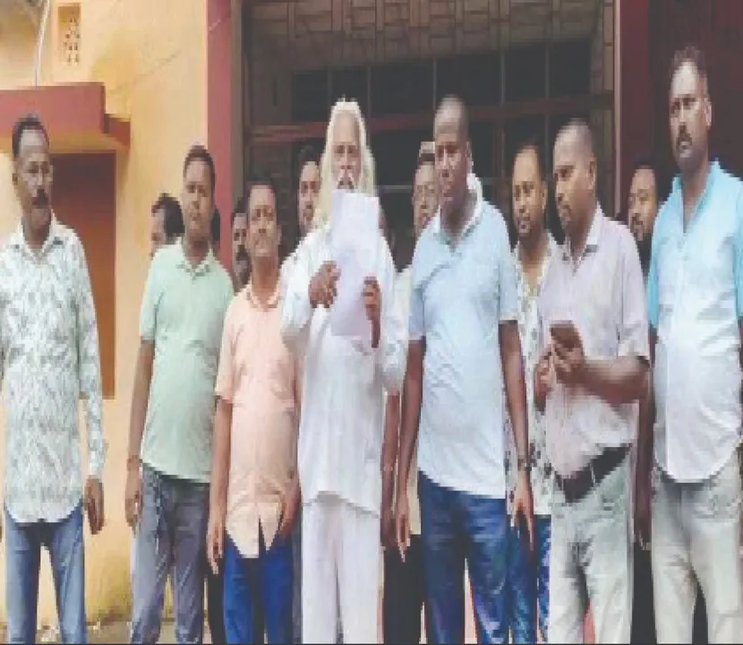  ଆର୍‌ଆଇ କାର୍ଯ୍ୟାଳୟ ନିର୍ମାଣକୁ ନେଇ ବଢ଼ୁଛି ବିବାଦ
