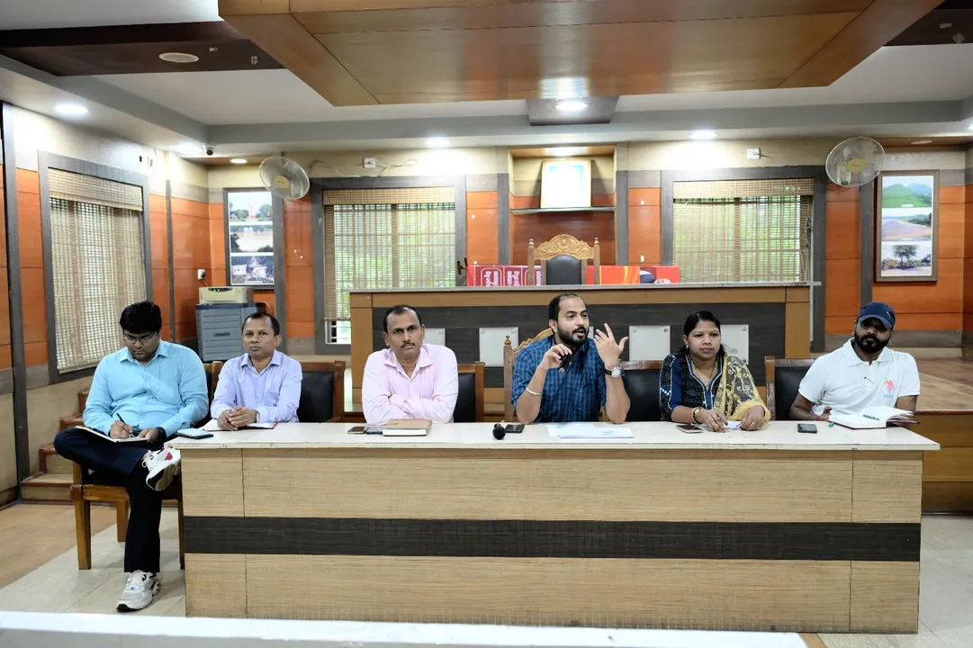  ଆରଏମ୍‌ସିର ବୈଠକ: ଲୋକଙ୍କ ସମସ୍ୟାର ସମୟୋଚିତ ସମାଧାନକୁ ଗୁରୁତ୍ଵ
