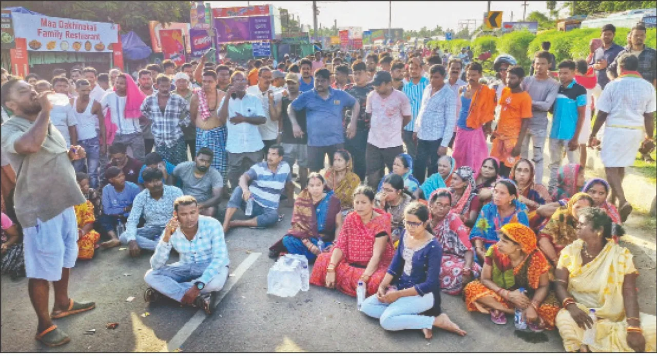  ଦୁର୍ଘଟଣା ନେଲା ଛାତ୍ରଙ୍କ ଜୀବନ: ‘ରଙ୍ଗ୍‌ ରୁଟ୍‌’ରେ ଧକ୍କାଦେଲା ଦମକଳ ବାହିନୀ ଗାଡ଼ି