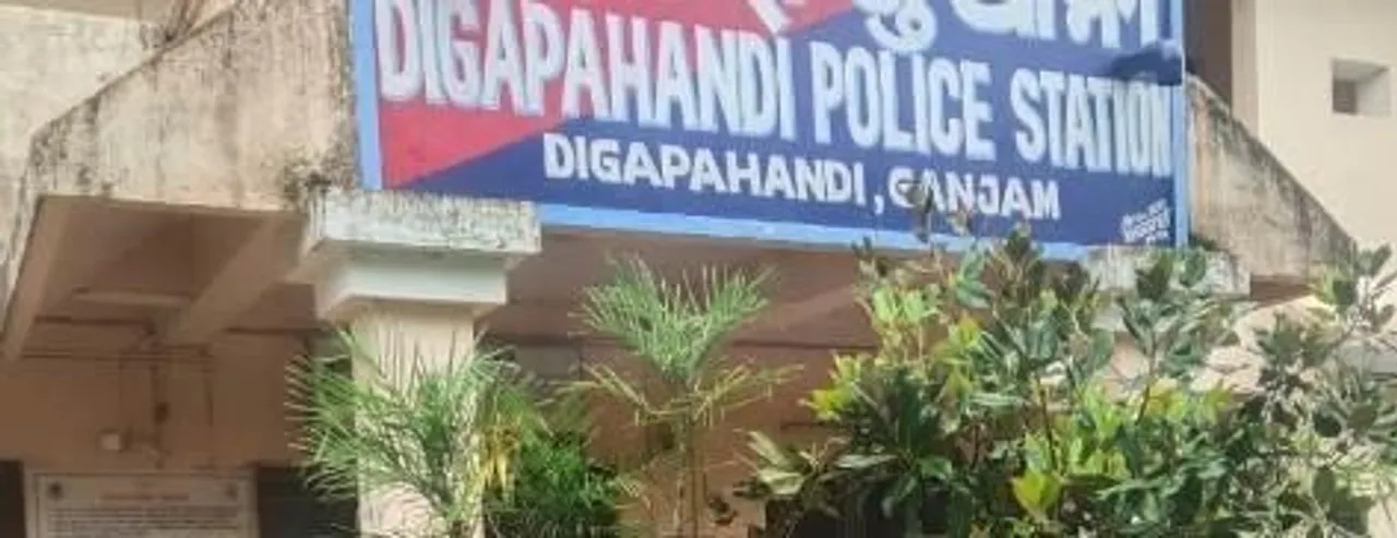  ଗୁଣିଆ ସନ୍ଦେହରେ ହାତଗୋଡ଼ ବାନ୍ଧି ଗାଁ ଦାଣ୍ଡରେ ନିସ୍ତୁକ ପିଟିଲେ