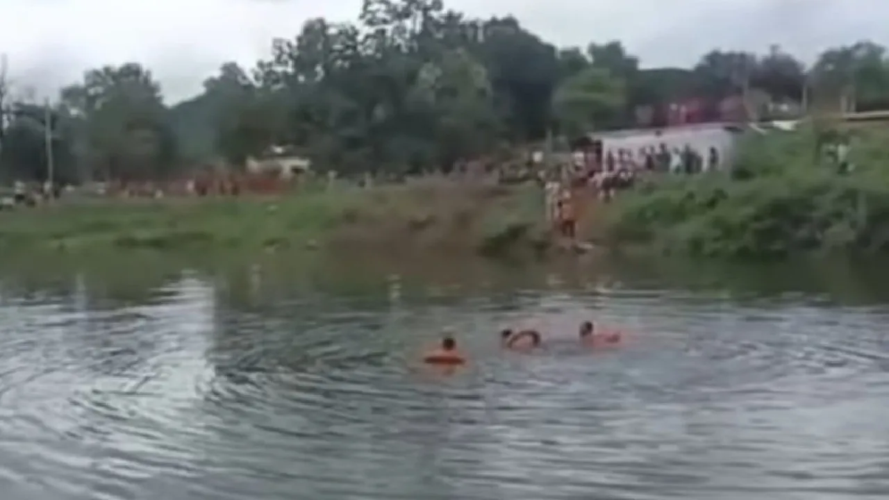  ପୋଖରୀକୁ ଗାଧୋଇବାକୁ ଯାଇ ଯୁବକ ନିଖୋଜ