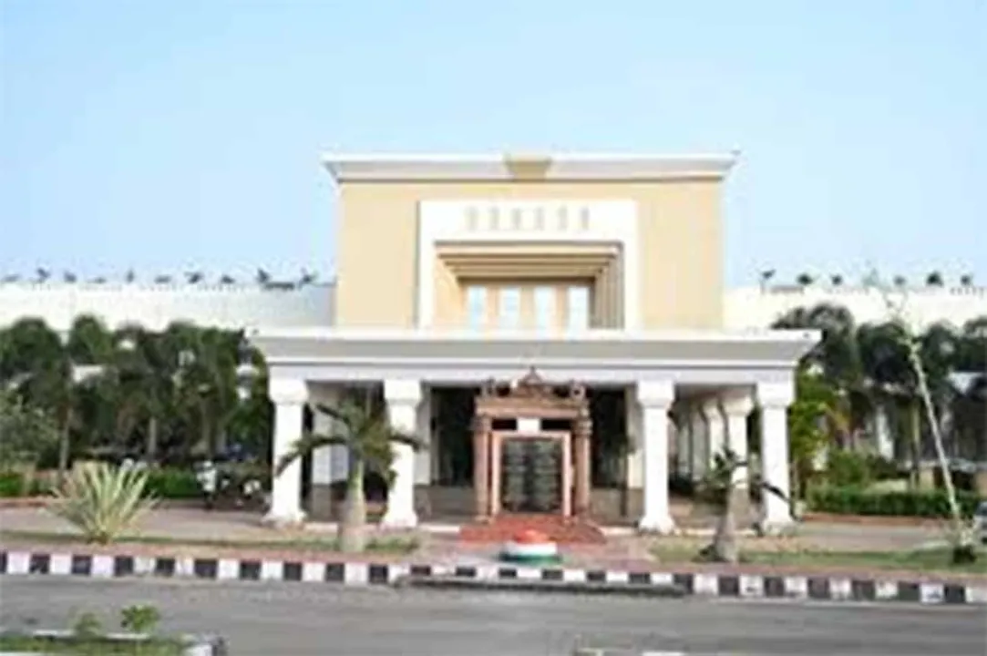 Photograph: (https://uuc.ac.in/) 