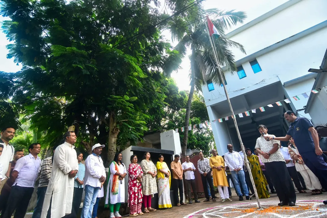  ‘ସମ୍ବାଦ’ କାର୍ଯ୍ୟାଳୟ ପରିସରରେ ସ୍ୱାଧୀନତା ଦିବସ ପାଳିତ