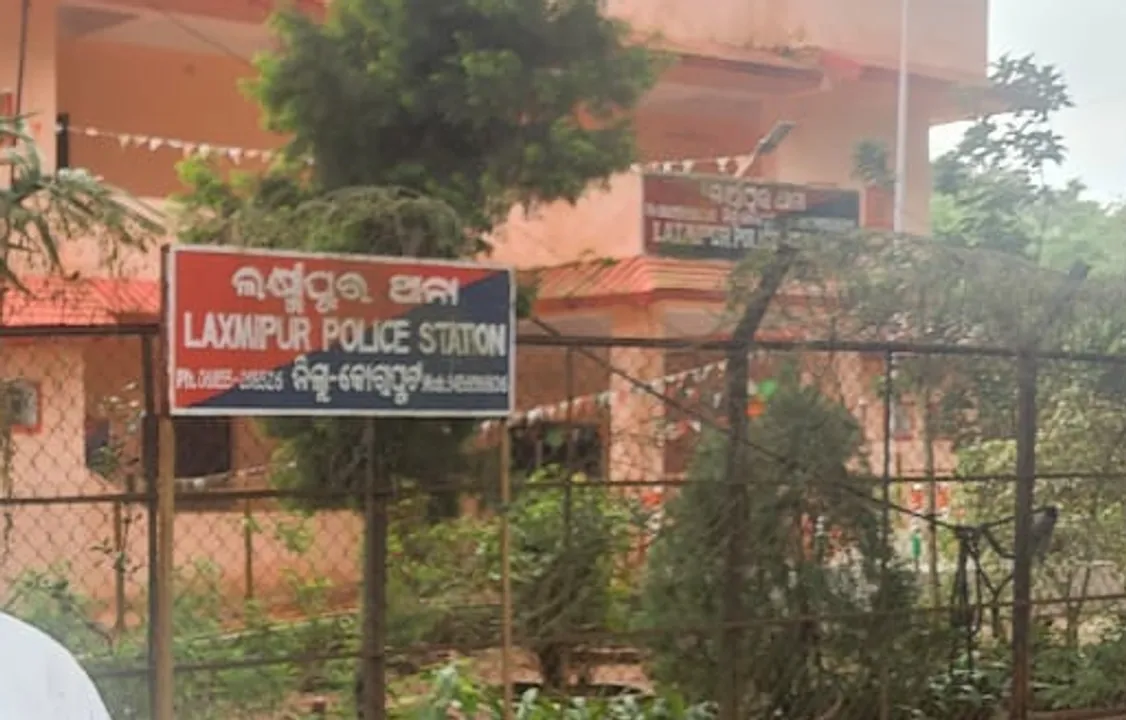  ଲକ୍ଷ୍ମୀପୁରର ପୂର୍ବତନ ଜିଲ୍ଲା ପରିଷଦ ସଭ୍ୟଙ୍କୁ ମରଣାନ୍ତଙ୍କ ଆକ୍ରମଣ