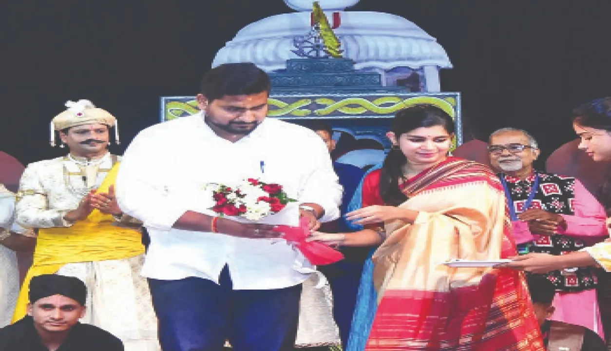  ଶ୍ରୀଜଗନ୍ନାଥଙ୍କ ଲୀଳାଖେଳା କଥା କହୁଛି ‘ଆହେ ନୀଳଶଇଳ’