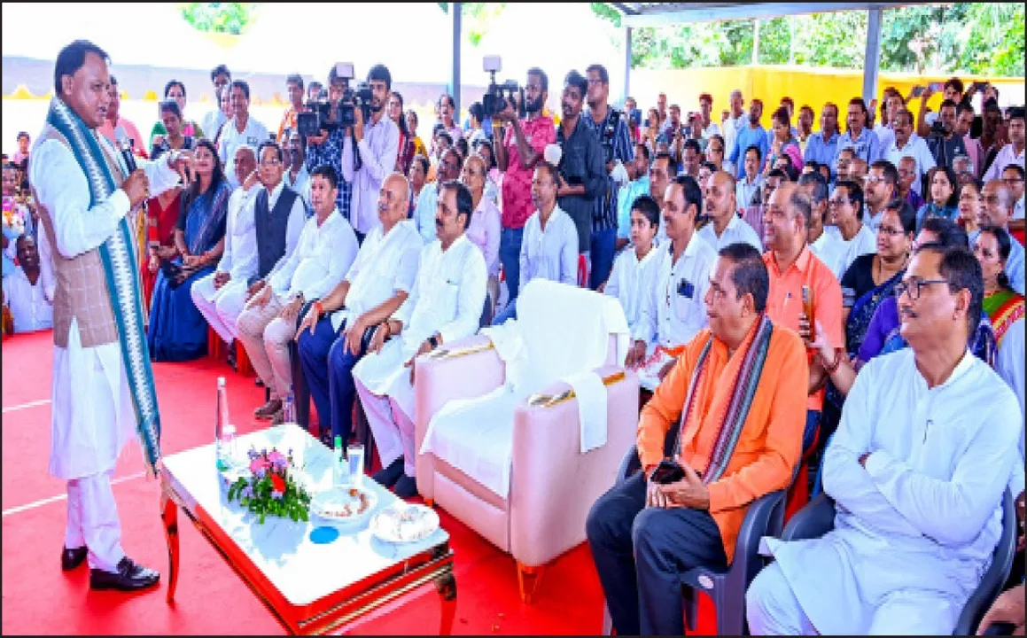  ପ୍ରଧାନମନ୍ତ୍ରୀଙ୍କ ‘ମନ୍ କୀ ବାତ୍’ ଶୁଣିଲେ ମୁଖ୍ୟମନ୍ତ୍ରୀ