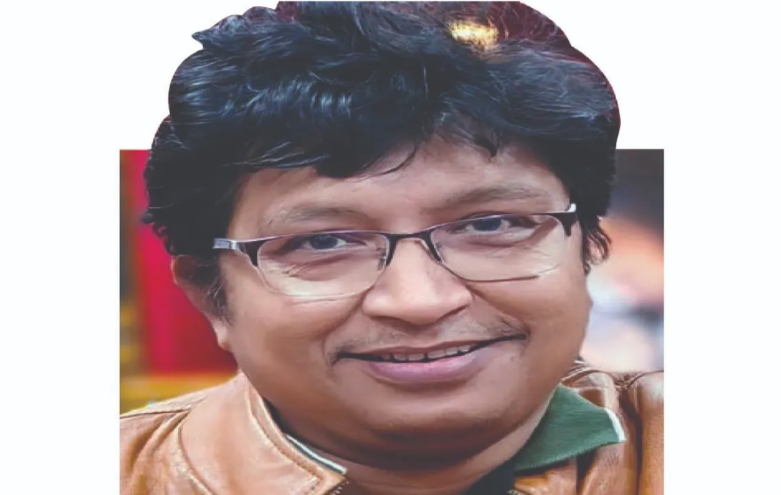  ଅଧ୍ୟାପକରୁ ସଫଳ ସଂଗୀତକାର
