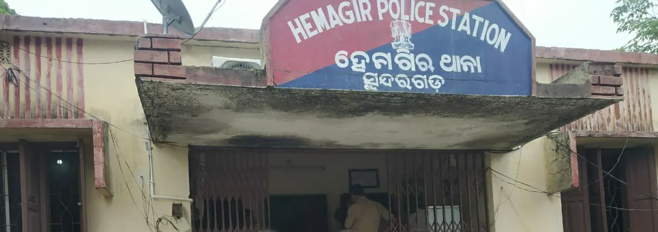  ପୁଅର ମୁଥ ମାଡ଼ରେ ଚାଲିଗଲା ମାଆର ଜୀବନ