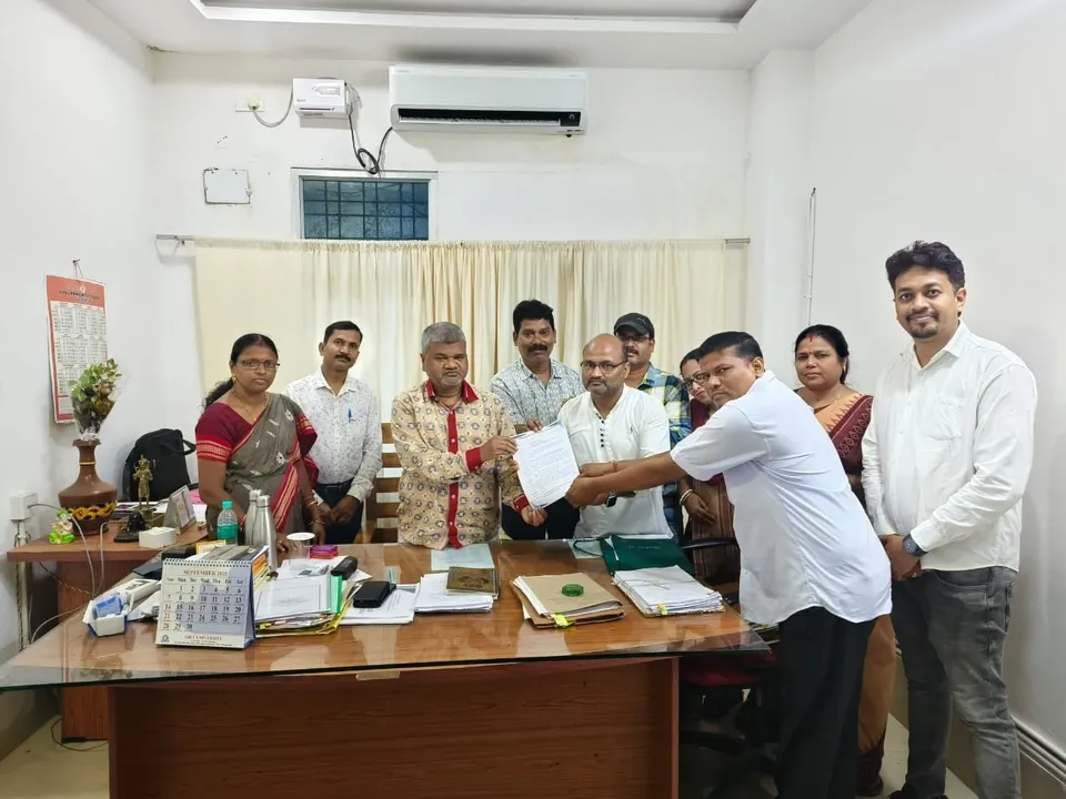  ଦାବି ପୂରଣ ନହେଲେ ୨୨ରୁ ଅନିର୍ଦ୍ଧିଷ୍ଟ କାଳ ପର୍ଯ୍ୟନ୍ତ ସ୍କୁଲରେ ତାଲା ଝୁଲିବ