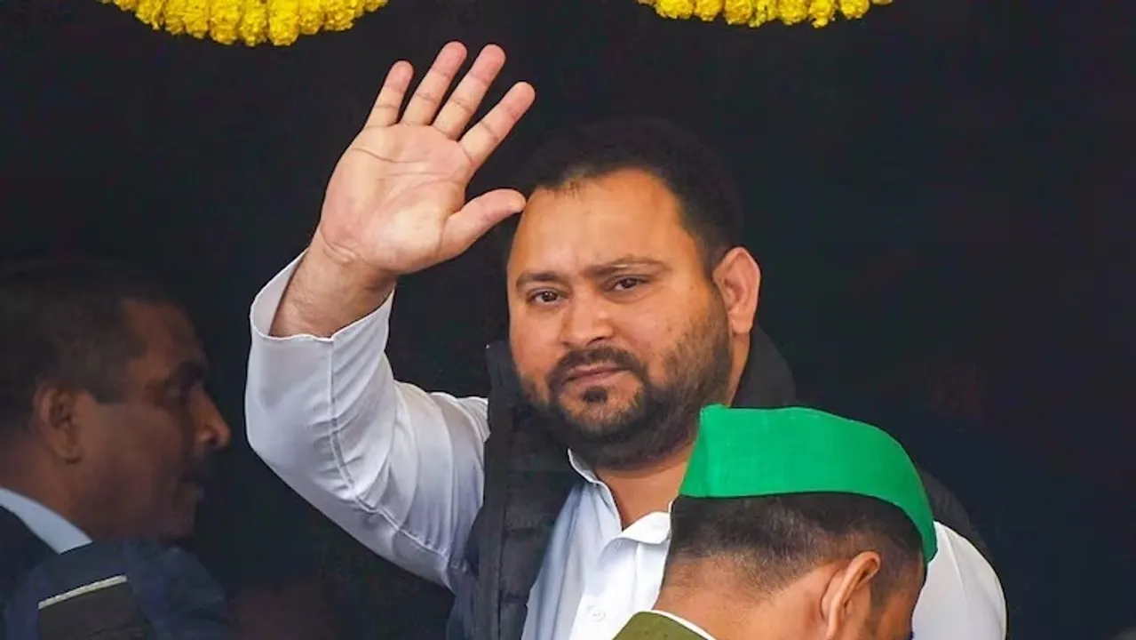  ମୁଖ୍ୟମନ୍ତ୍ରୀ ଚେହେରା ଘୋଷଣା ନ ହେବା ପୂର୍ବରୁ ତେଜସ୍ୱୀଙ୍କ ସମର୍ଥନରେ ବାହାରିଲେ କଂଗ୍ରେସ ନେତା