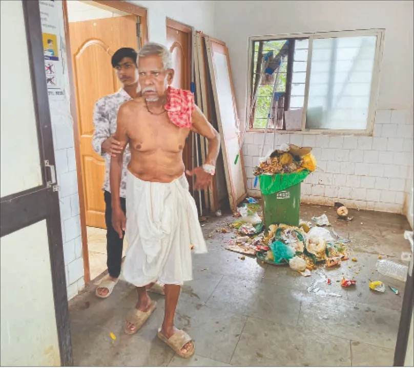  କ୍ୟାପିଟାଲ୍‌ ହସ୍ପିଟାଲ୍‌: ରୋଗୀଙ୍କ ଜୀବନ ସହ ଖେଳ