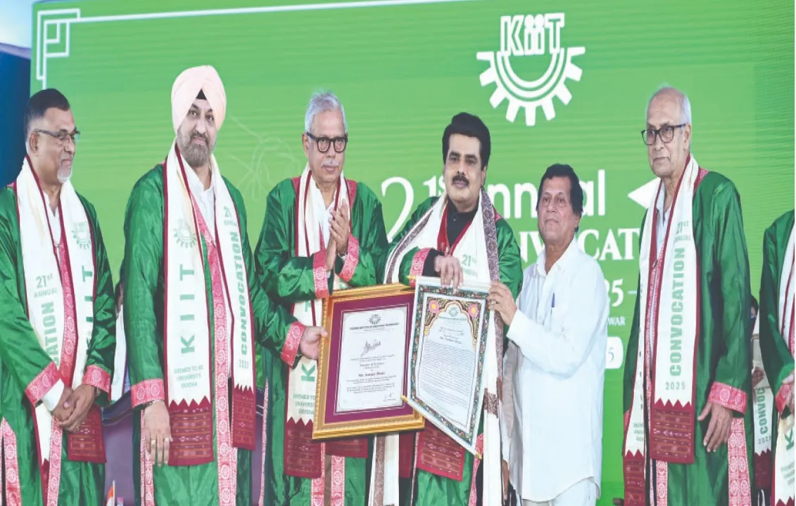  ଲାଲ୍‌ଚନ୍ଦ ଗ୍ରୁପ୍‌ ଅଧ୍ୟକ୍ଷ ସଞ୍ଜୟ ହଂସଙ୍କୁ ଡକ୍ଟରେଟ୍‌