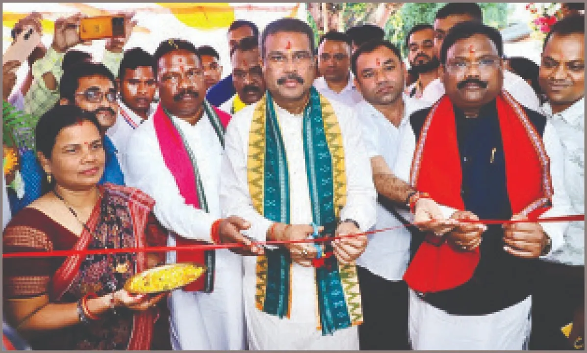  ଭିମସାର୍‌ ଶଯ୍ୟାସଂଖ୍ୟା ୨୬୫୦କୁ ବୃଦ୍ଧି ପାଇବ: ଧର୍ମେନ୍ଦ୍ର