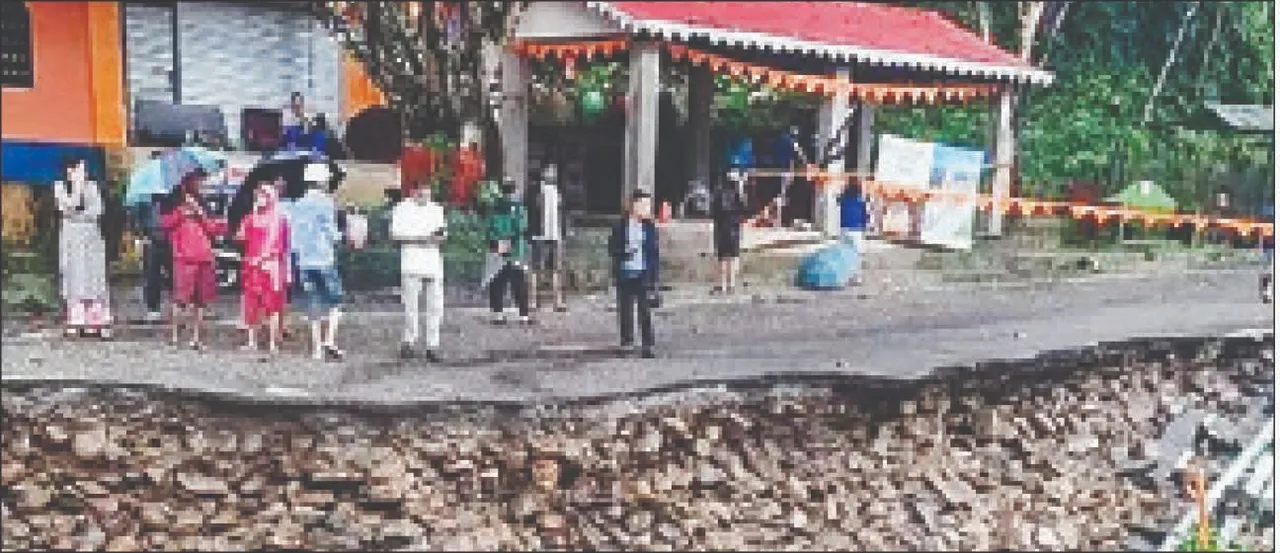  ଦାର୍ଜିଲିଂରେ ବର୍ଷା, ଭୂସ୍ଖଳନ