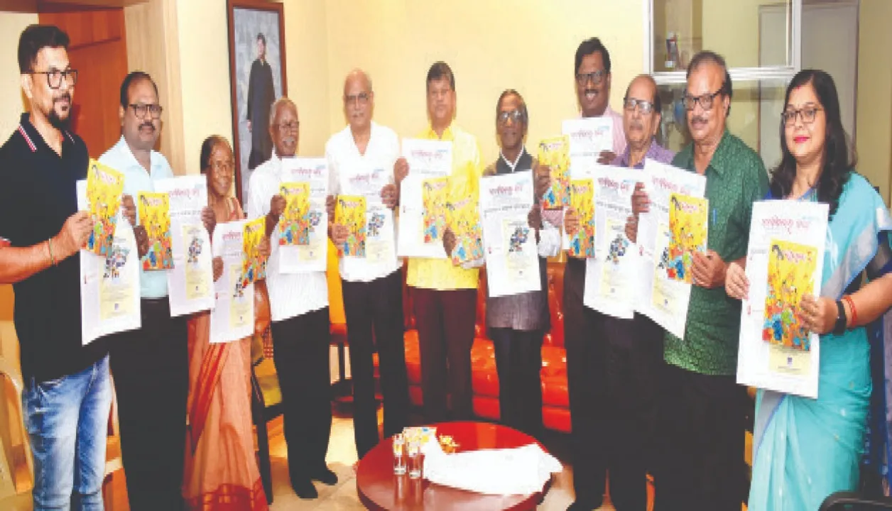  ‘ଝୁମୁକା’ର ଶାରଦୀୟ ବିଶେଷାଙ୍କ ଉନ୍ମୋଚିତ: ‘ଶିଶୁପତ୍ରିକାଗୁଡ଼ିକ ଉପଯୁକ୍ତ ବିଷୟବସ୍ତୁ ବାଛିବା ଜରୁରୀ’