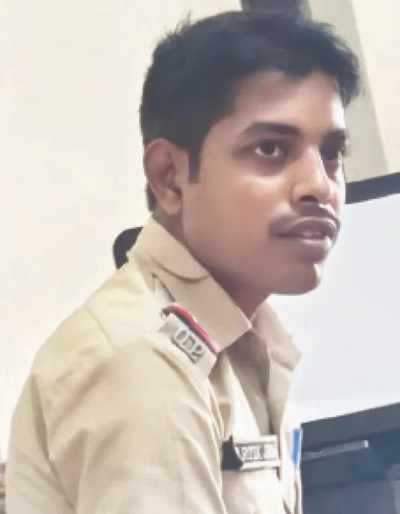 ନକଲି ପୁଲିସ କଲେ ଅସଲି ତଦନ୍ତ
