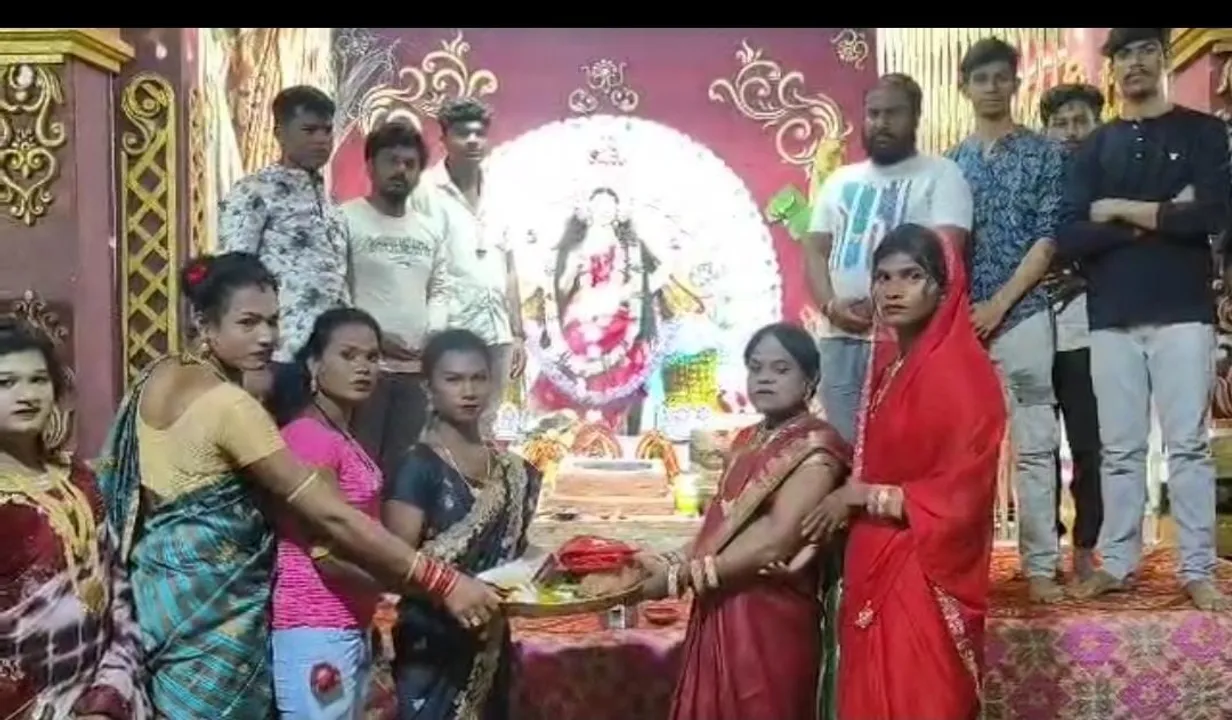  ଗଜଲକ୍ଷ୍ମୀ ପୂଜାରେ ଭାଗ ନେଲେ କିନ୍ନର ସଂଘ କର୍ମକର୍ତ୍ତା
