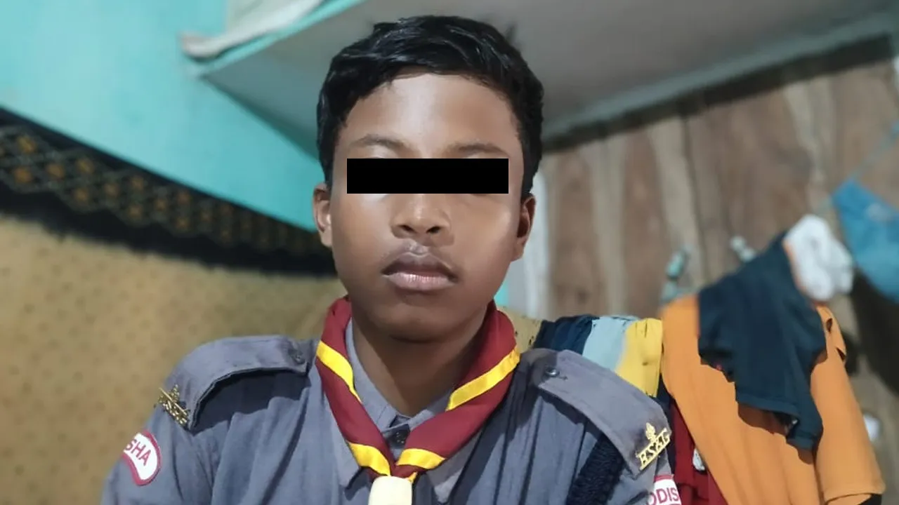  Inujred 9th class student of Brahmagiri. Photograph: (sambad.in) 