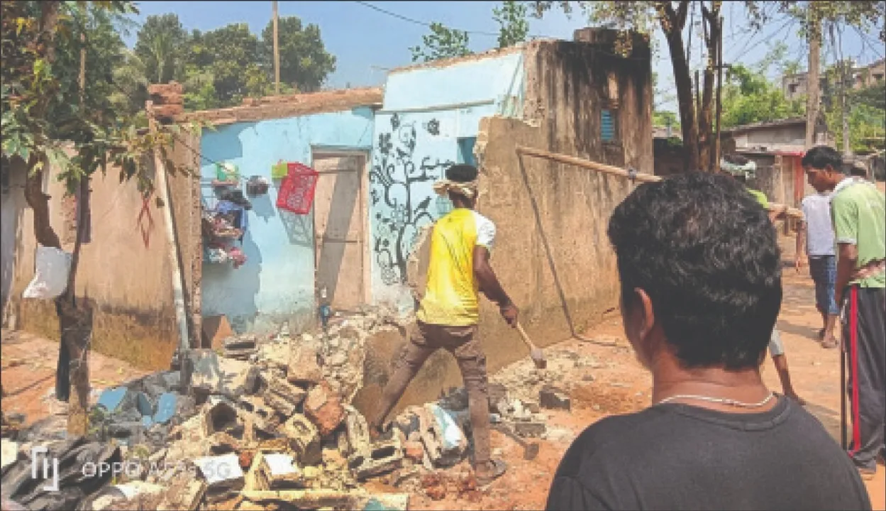  ଜୟଦେବବିହାର-ନନ୍ଦନକାନନ ବାମପାର୍ଶ୍ୱ ସମାନ୍ତରାଳ ରାସ୍ତା ପାଇଁ ବସ୍ତି ଉଚ୍ଛେଦ: ଭାଙ୍ଗିଲା ୨୯ ଘର, ଆଜି ଭାଙ୍ଗିବ ୨୨