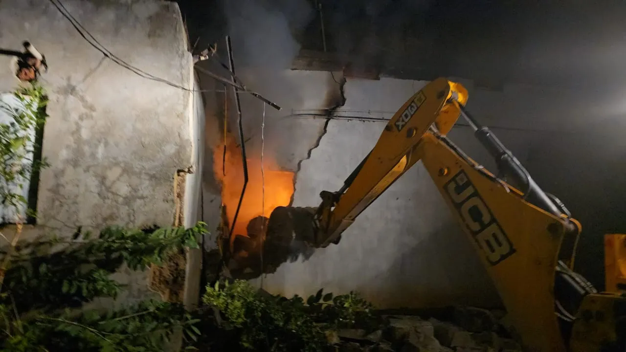  FIRE GAJAPATI Photograph: (Sambad.in) 