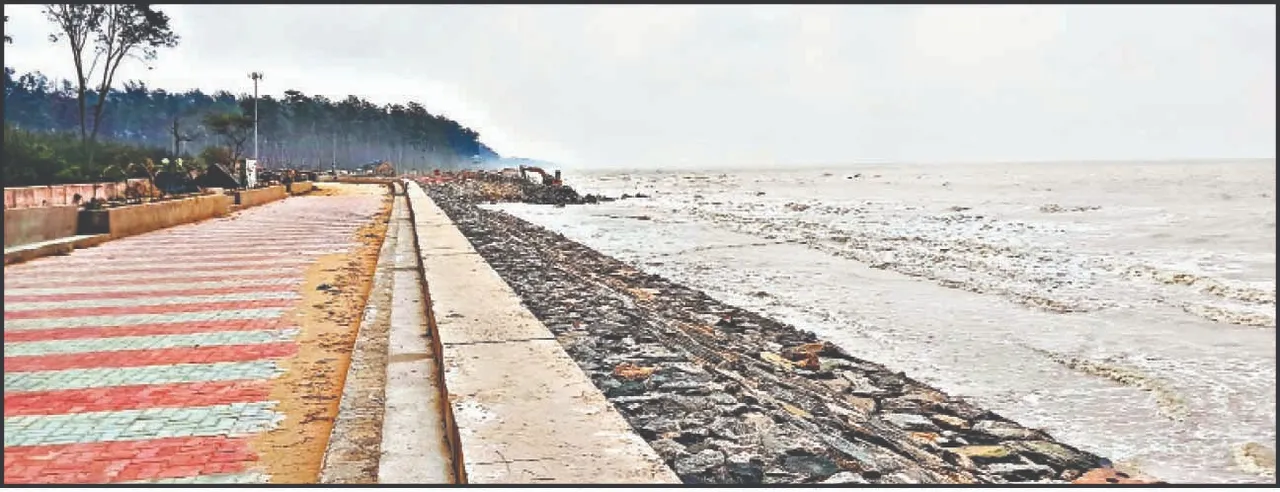  ଅନ୍ଧାରରେ ତାଳସାରୀ, ଉଦୟପୁର ବେଳାଭୂମି