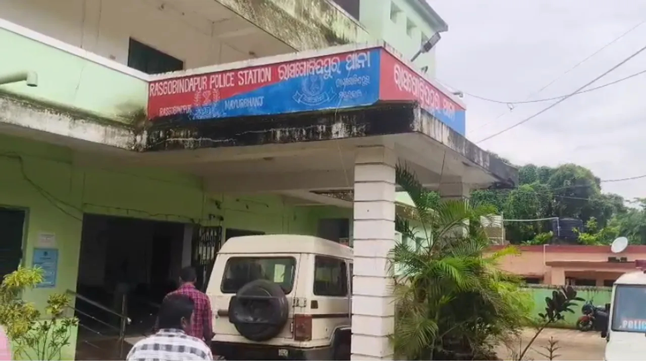  minor rape complain at rasgobindapur police station Photograph: (Sambad.in) 