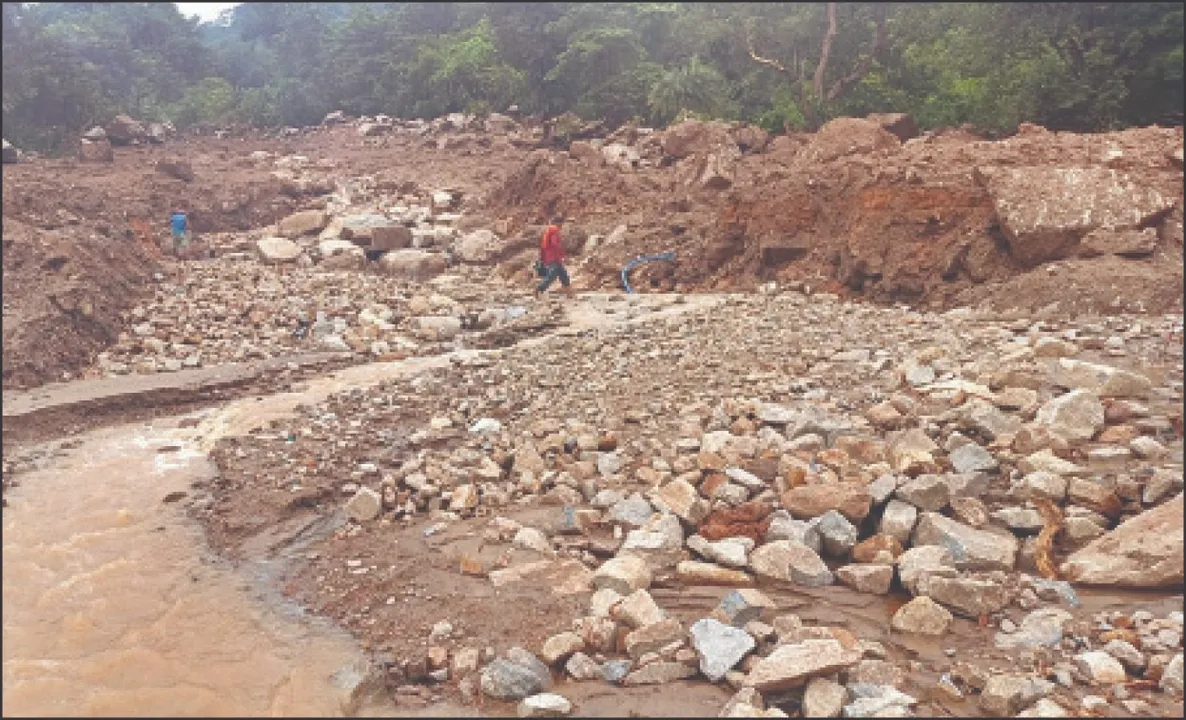  Gajapati faces 'montha' danger: ଗଜପତିକୁ ବିପଦ ‘ମୋନ୍ଥା’: ଭୂସ୍ଖଳନପ୍ରବଣ ଅଞ୍ଚଳରେ ସତର୍କ ସୂଚନା ଜାରି