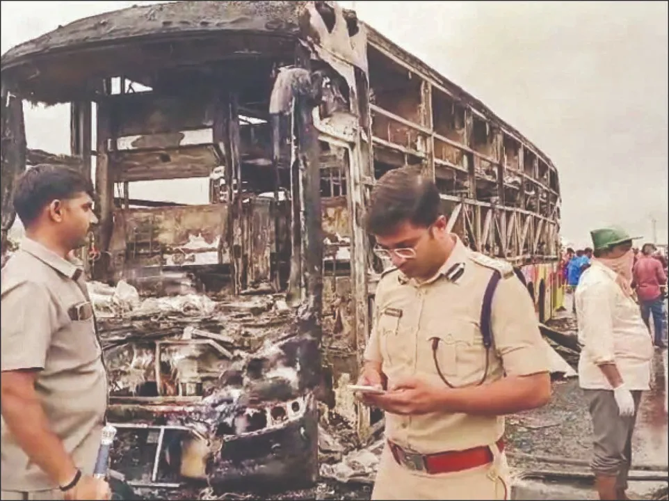  ନିଅଁାକୁ ତୀବ୍ର କରିଥିଲା ୨୩୪ଟି ସ୍ମାର୍ଟଫୋନ୍‌ ବିସ୍ଫୋରଣ