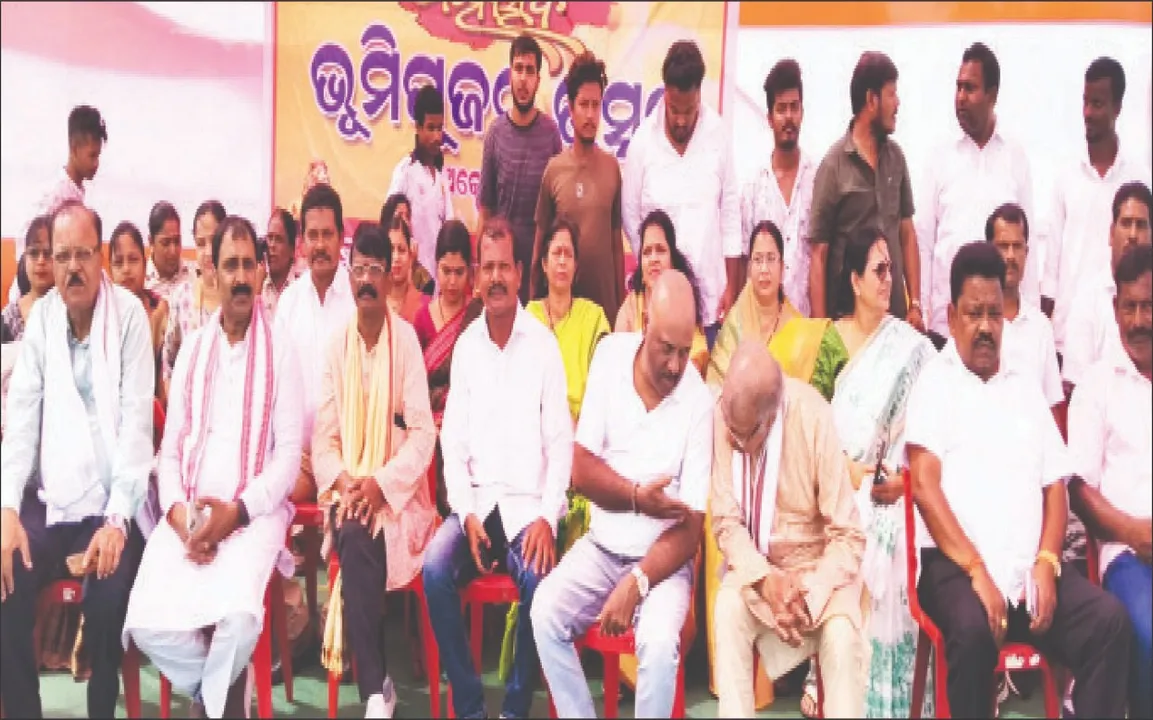  Bhubaneswar Uttar Mahotsav: ଭୁବନେଶ୍ବର ଉତ୍ତର ମହୋତ୍ସବର ଭୂମିପୂଜନ: ନଭେମ୍ବର ୫ରୁ ୧୨ ଯାଏଁ ଚାଲିବ